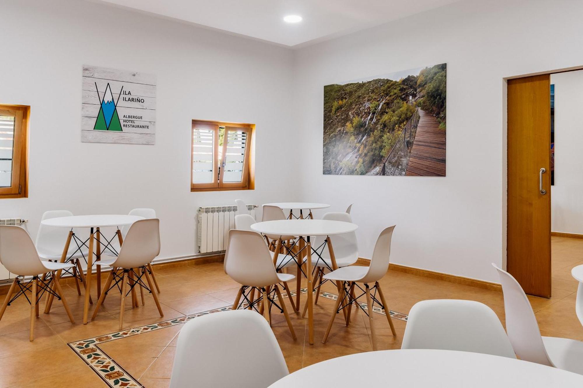 Vila Vilarino Albergue Hotel & Restaurante 奥伦塞 外观 照片