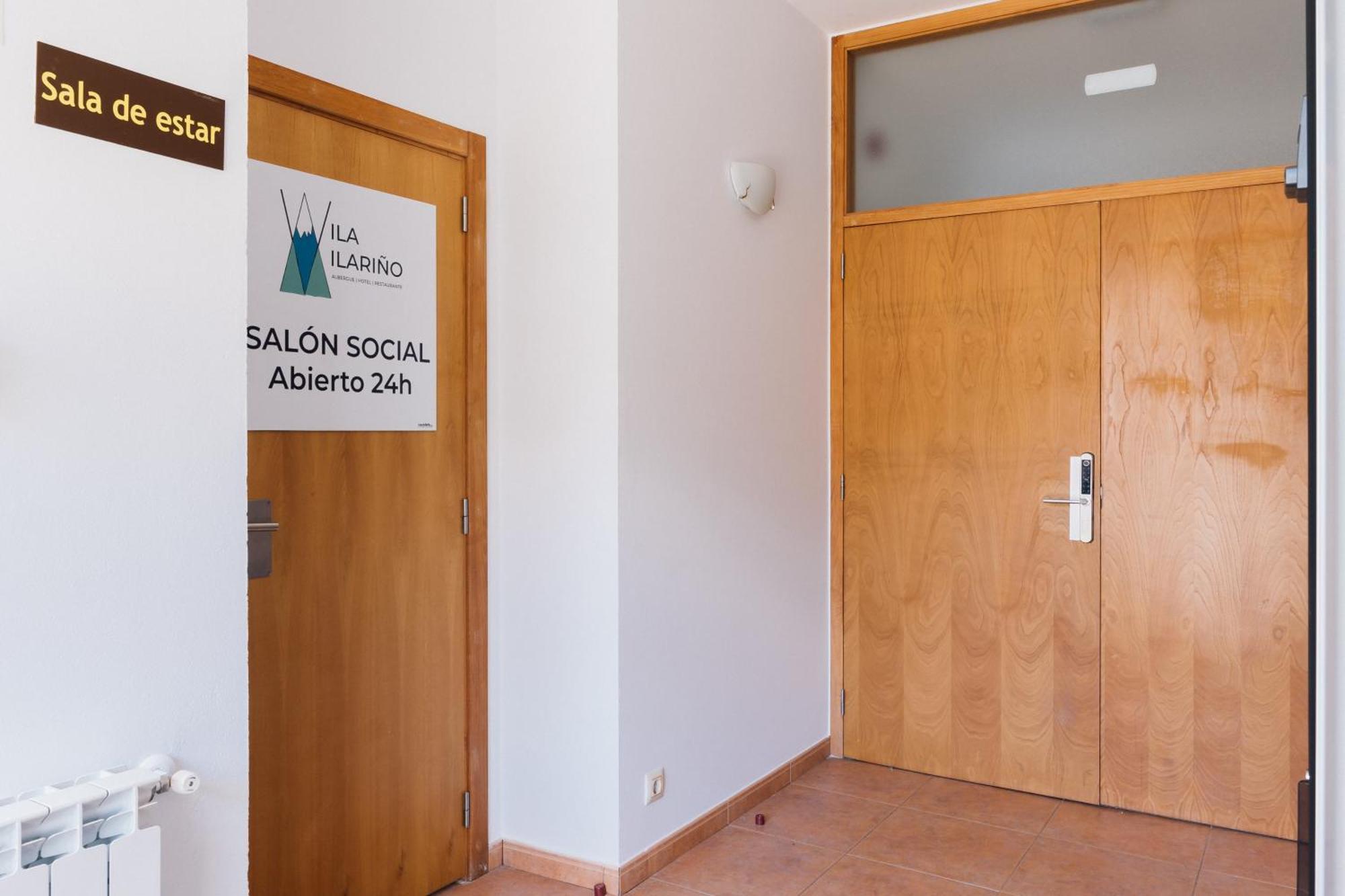 Vila Vilarino Albergue Hotel & Restaurante 奥伦塞 外观 照片